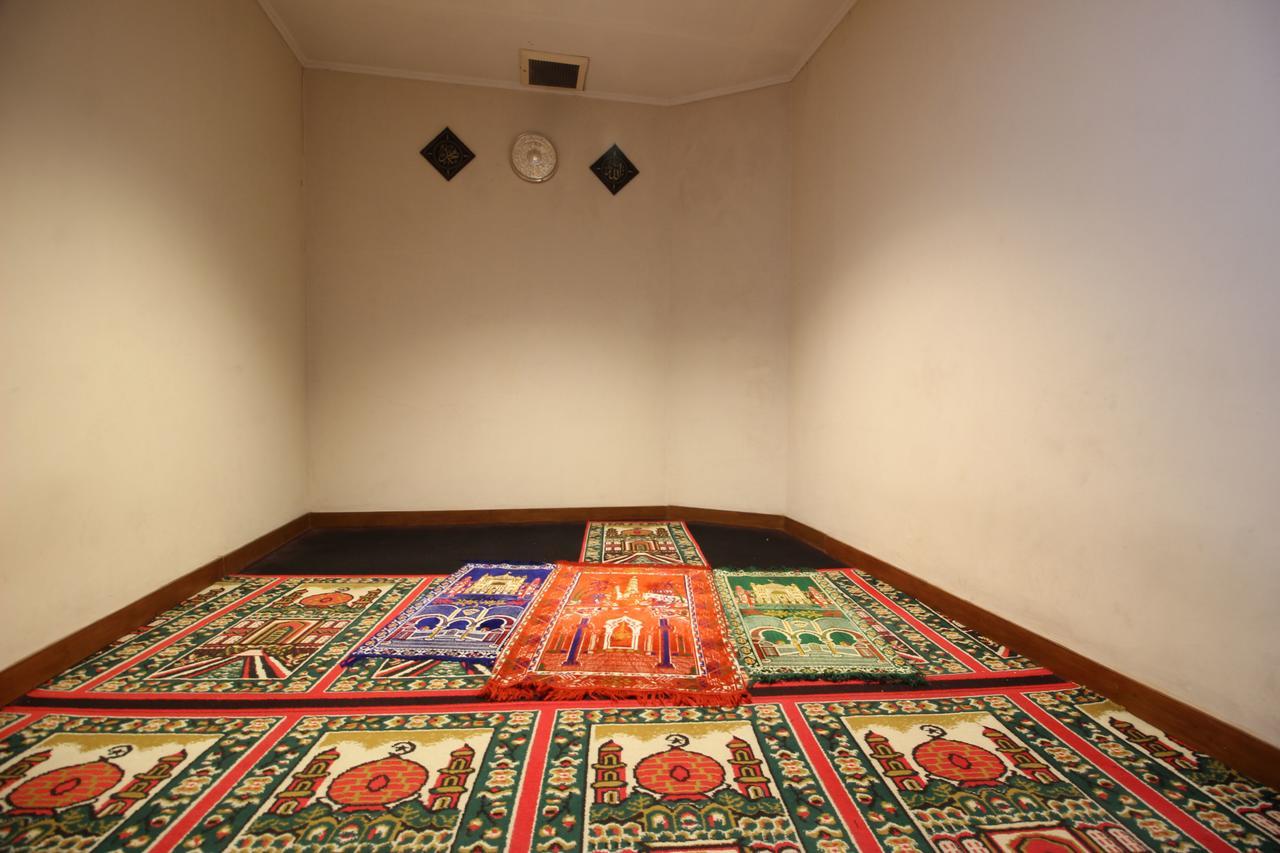 Reddoorz Premium @ Slamet Riyadi 2 Solo 外观 照片