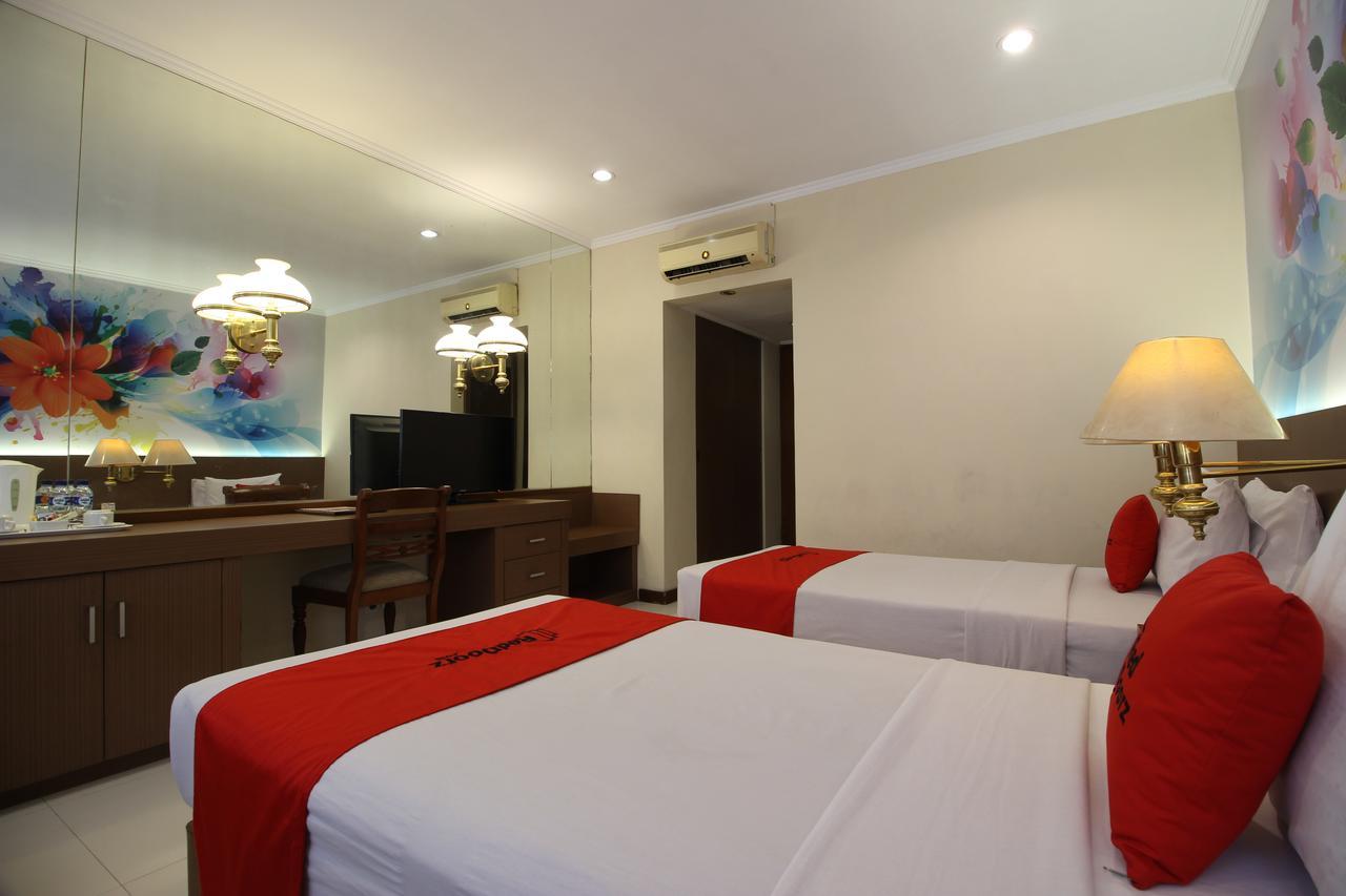 Reddoorz Premium @ Slamet Riyadi 2 Solo 外观 照片