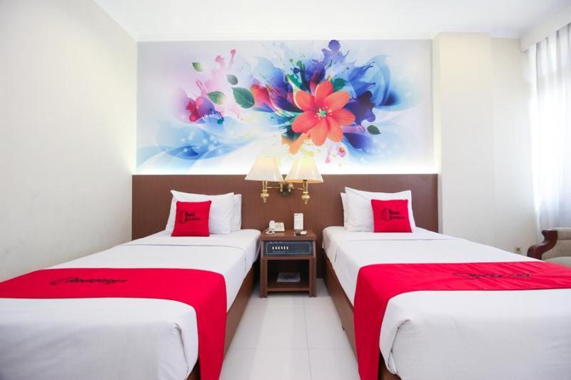Reddoorz Premium @ Slamet Riyadi 2 Solo 外观 照片