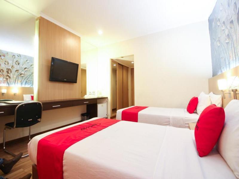 Reddoorz Premium @ Slamet Riyadi 2 Solo 外观 照片