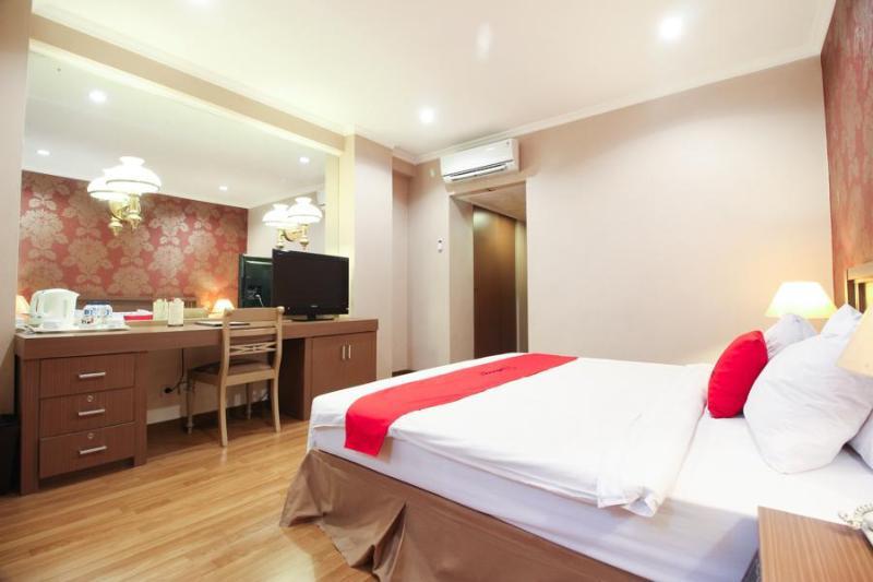 Reddoorz Premium @ Slamet Riyadi 2 Solo 外观 照片